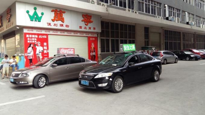 P5 Double Sides Taxi LED Display Outdoor / Full Color car top advertising signs 0