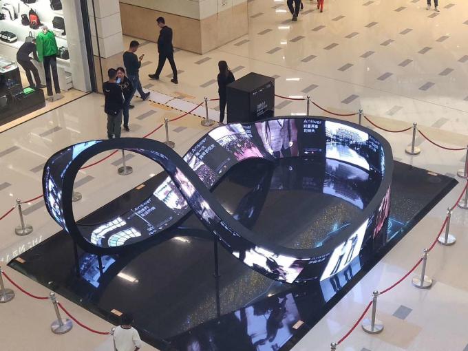 Flexible Indoor Advertising Led Curtain Display Screen P2.5 With 2 Years Warranty 2