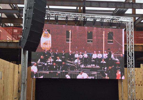 1920HZ Outdoor P4.81 LED Video Wall Rental SMD 2727 500*1000mm Constant Drive IC 2