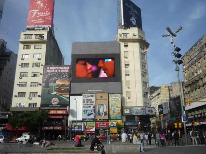 Uv Resistance Outdoor Full Color LED Display Billboard P10 IP65 For Building 2