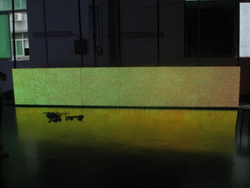 P16mm Green Advertising Scrolling LED Sign Outdoor 100 Meters For Bank