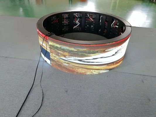 Curved 360 degree SMD2121 1200cd/m2 Flexible Led Screen